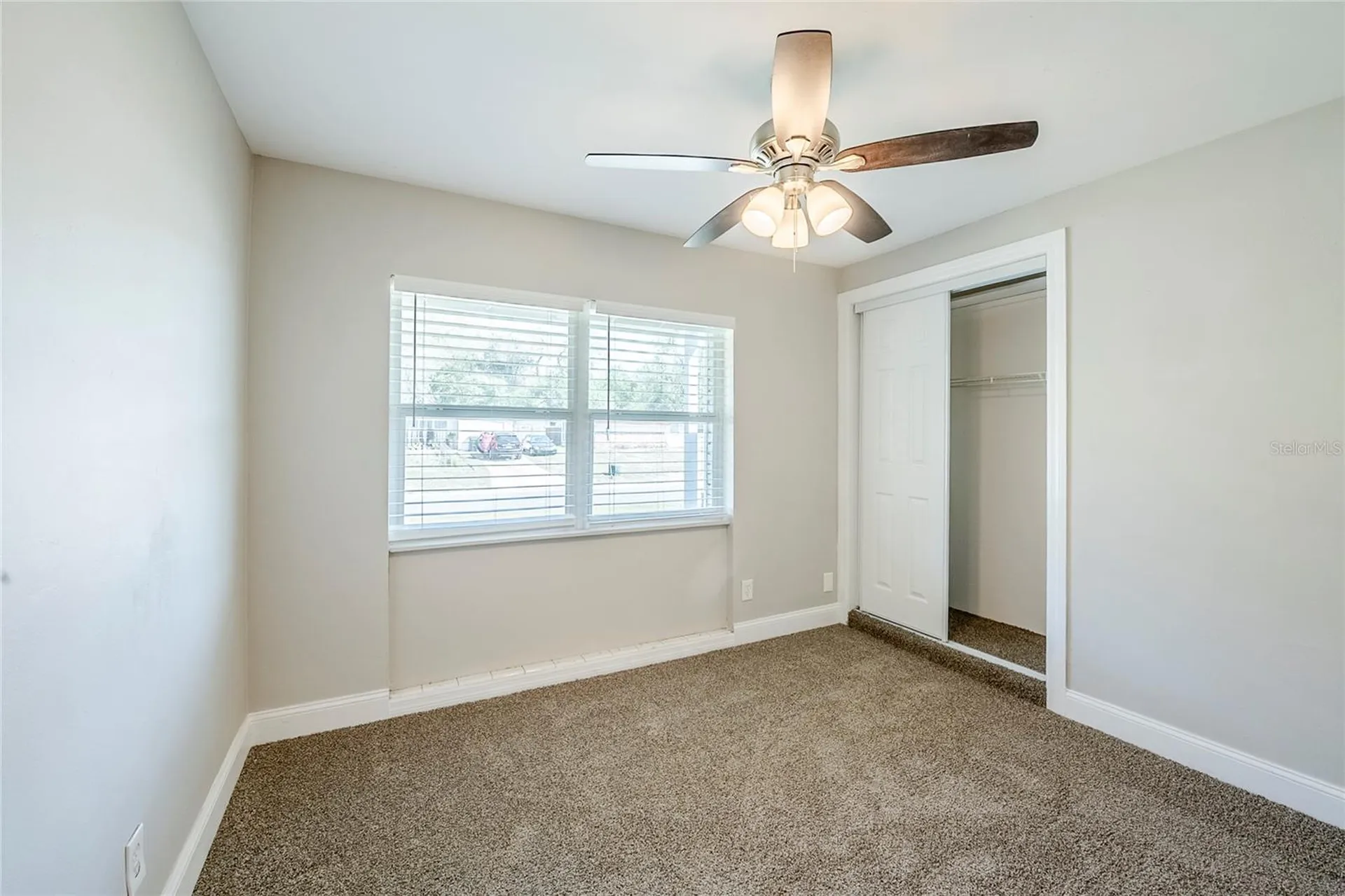 5210 Grandview Drive Orlando FL 32808