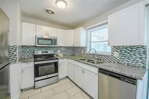 5210 Grandview Drive Orlando FL 32808