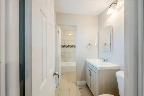 5210 Grandview Drive Orlando FL 32808