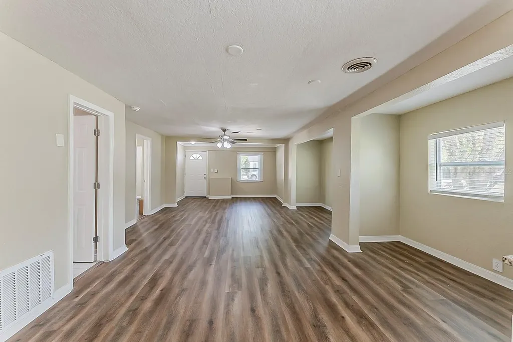 1306 Shepherd Avenue Sanford FL 32771
