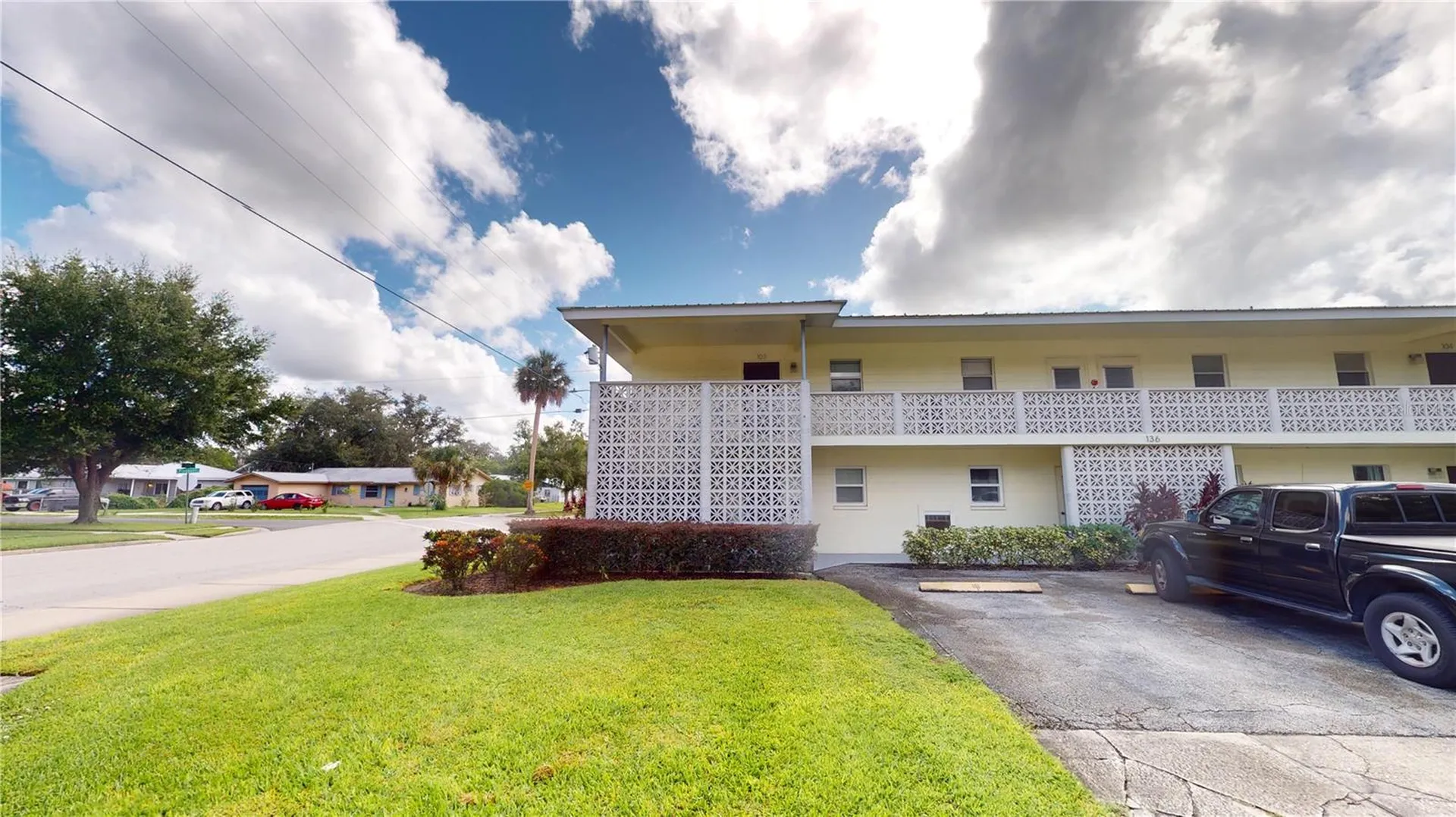 136 N Verona Avenue Avon Park FL 33825