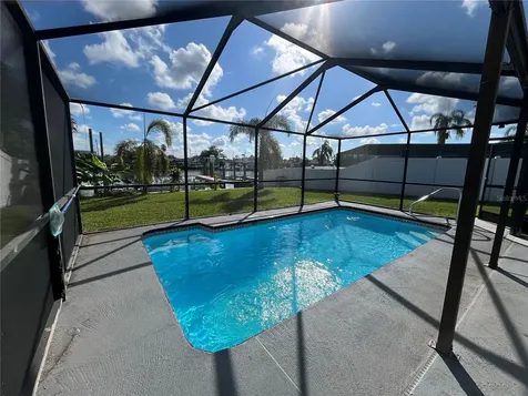 13630 Lagoon Drive Hudson FL 34667