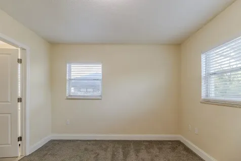 4320 Meadowbrook Avenue Orlando FL 32808
