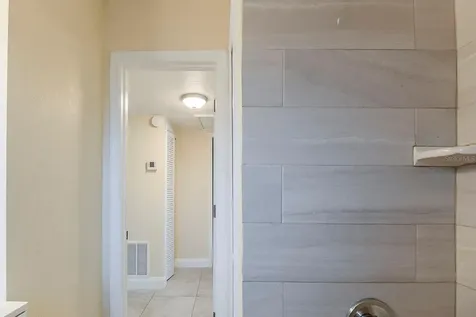 4320 Meadowbrook Avenue Orlando FL 32808