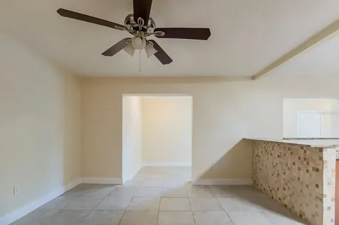 4320 Meadowbrook Avenue Orlando FL 32808
