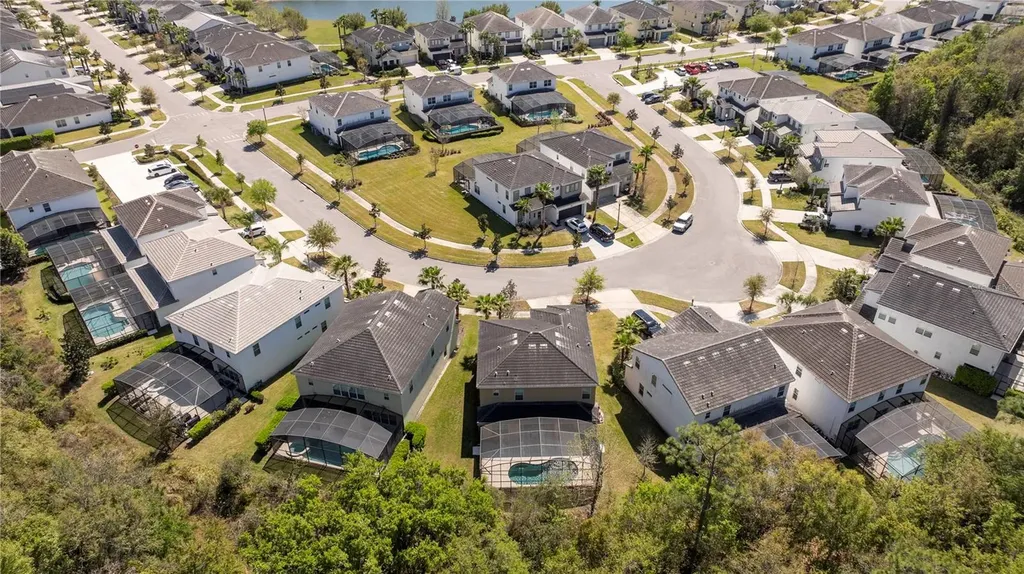 4561 Cabello Loop Kissimmee FL 34746