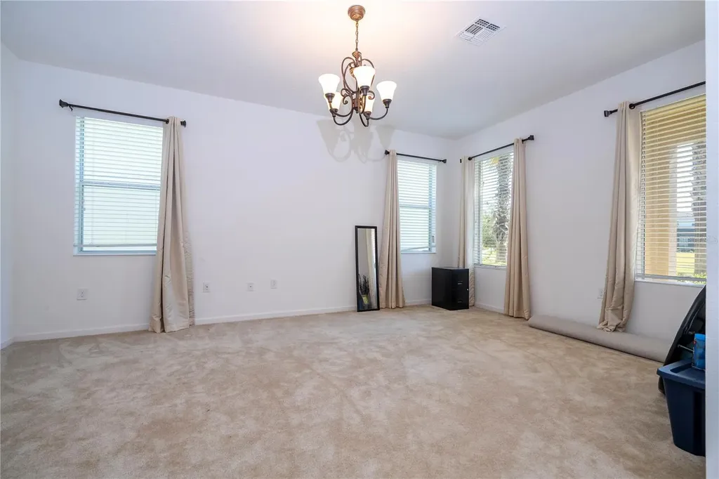 4561 Cabello Loop Kissimmee FL 34746