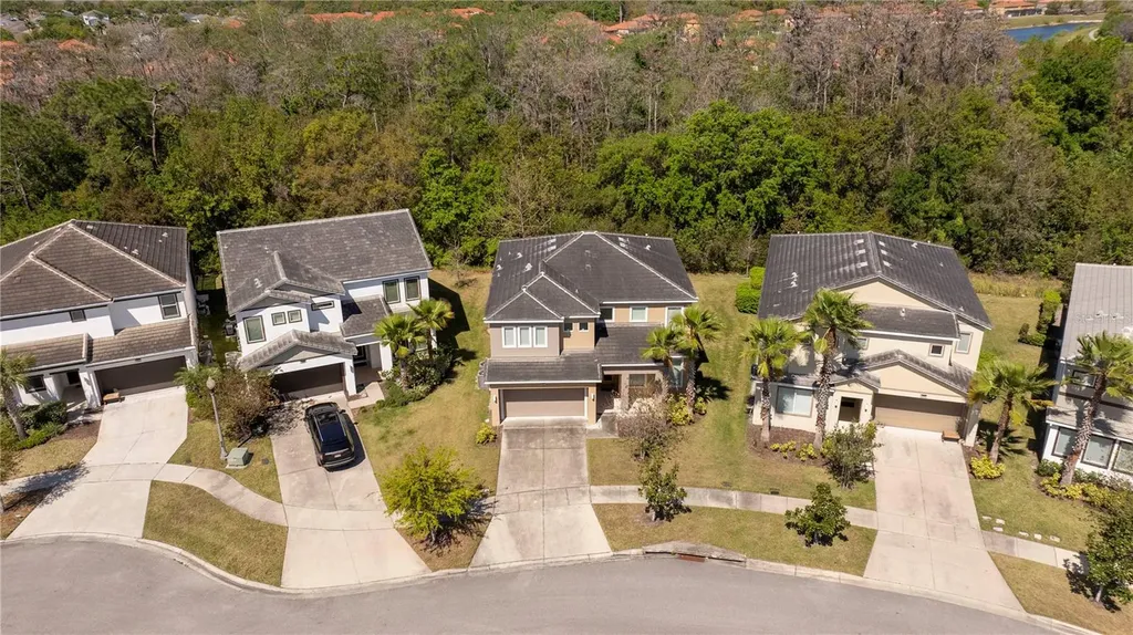4561 Cabello Loop Kissimmee FL 34746