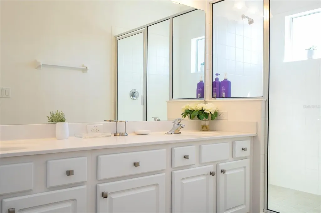 4561 Cabello Loop Kissimmee FL 34746