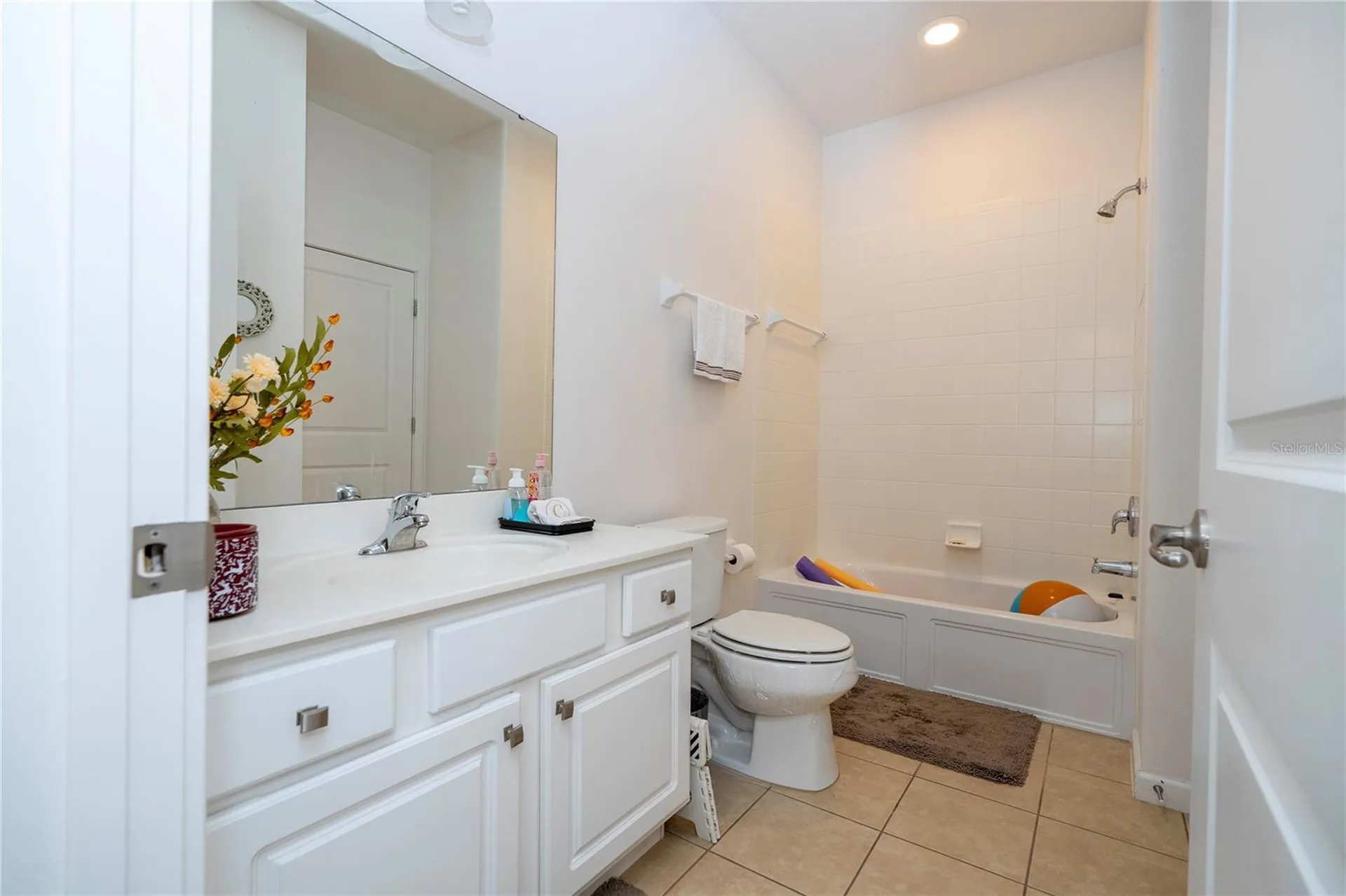4561 Cabello Loop Kissimmee FL 34746