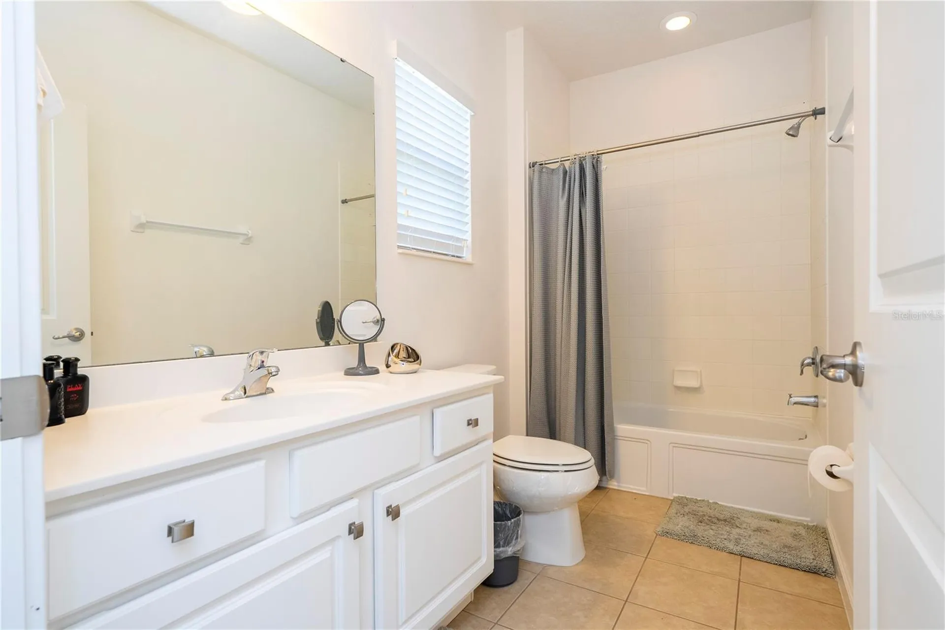 4561 Cabello Loop Kissimmee FL 34746