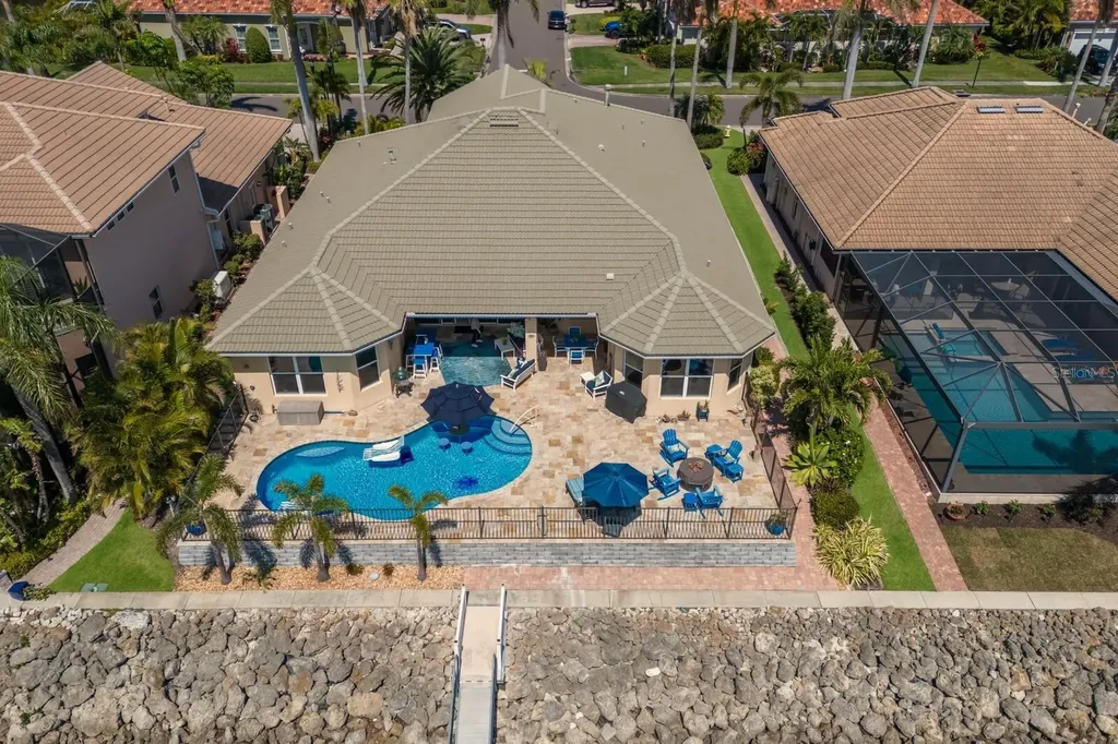 1009 3rd Street E Palmetto FL 34221