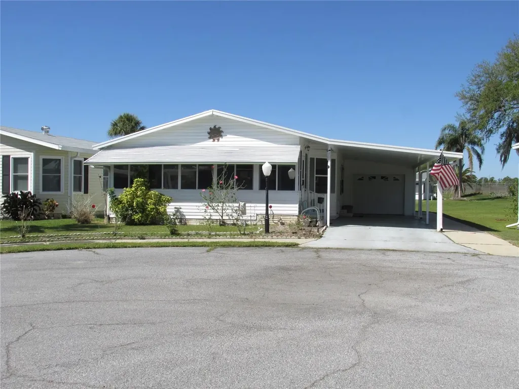 14 Edinburgh Drive Haines City FL 33844