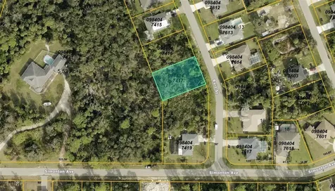 Lot 17 Ruiz Street North Port FL 34286
