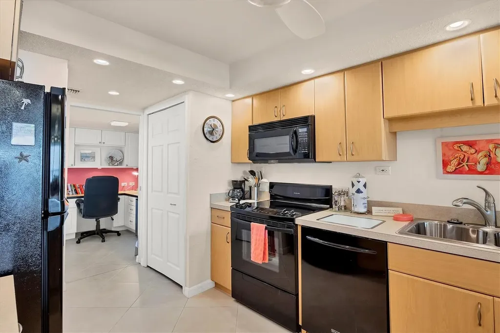 6480 Midnight Pass Road Sarasota FL 34242