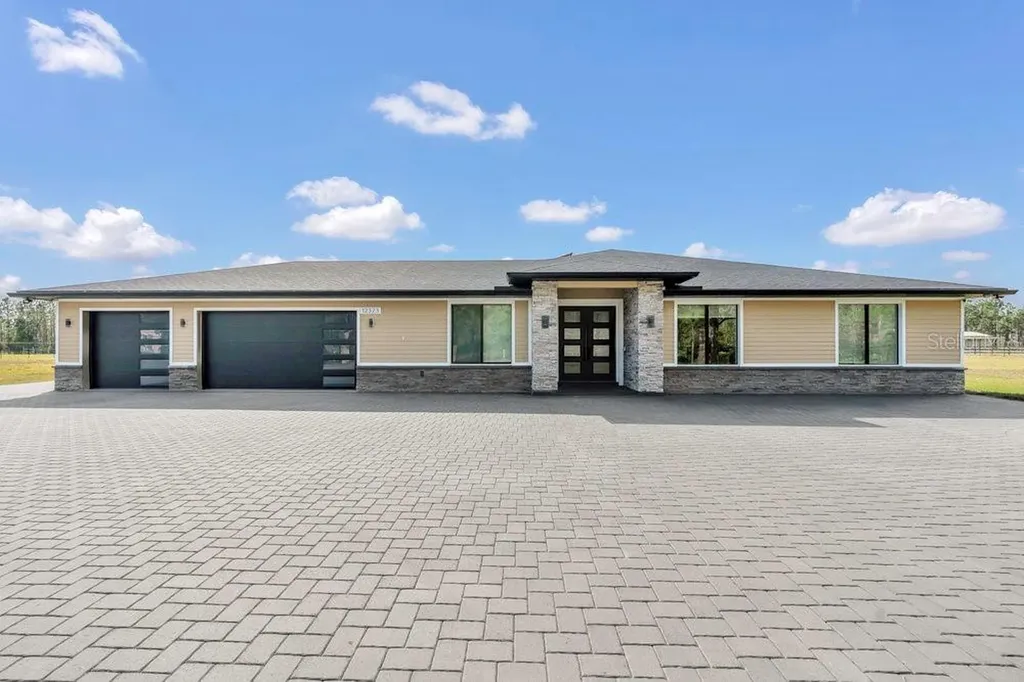 12323 Sweet Hill Road Polk City FL 33868