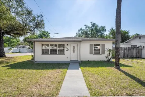 8725 N Boulevard Tampa FL 33604