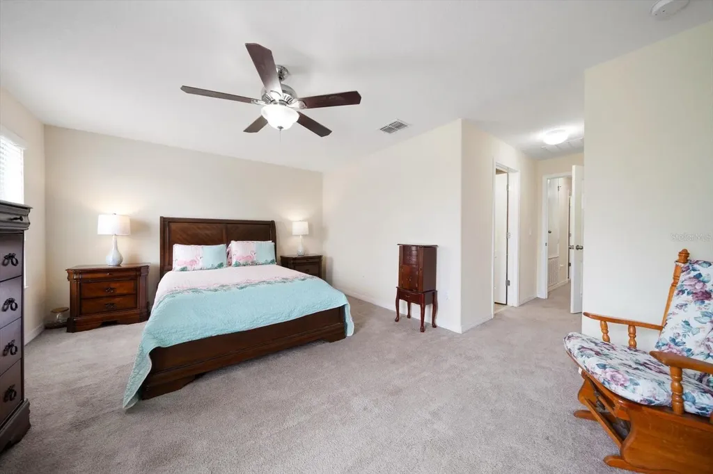 2011 Hawks View Drive Ruskin FL 33570