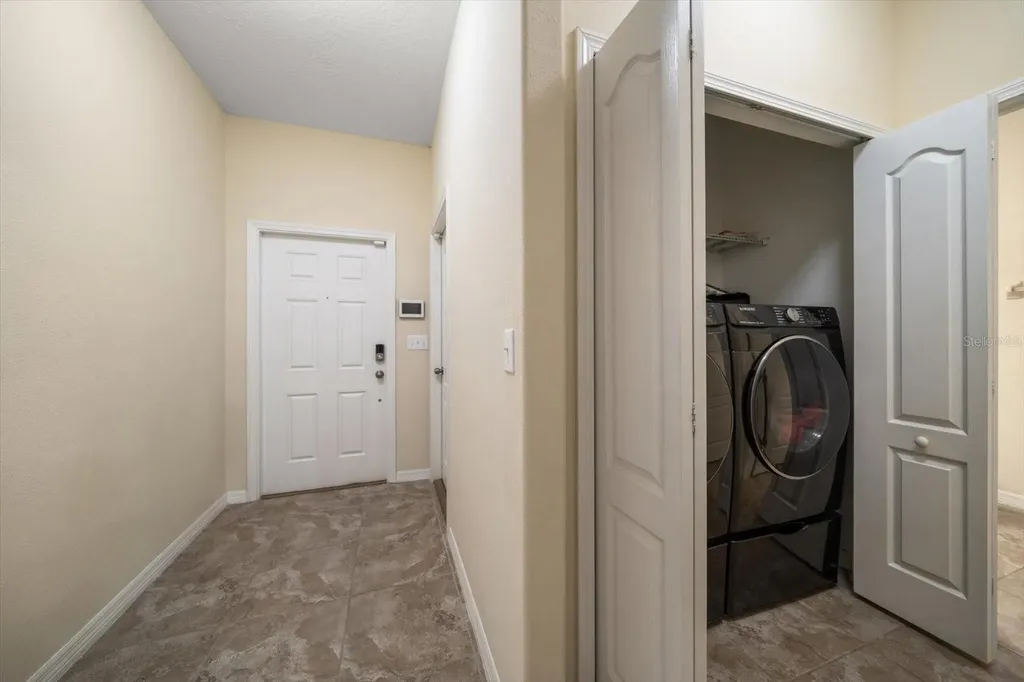 2011 Hawks View Drive Ruskin FL 33570