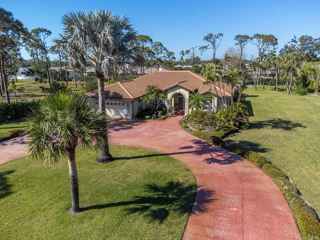 915 Park Place Drive Englewood FL 34223