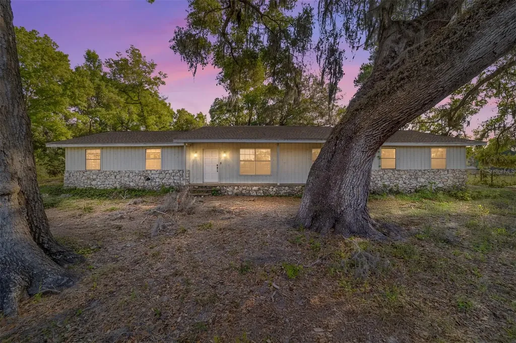 9951 NE 30th Court Anthony FL 32617