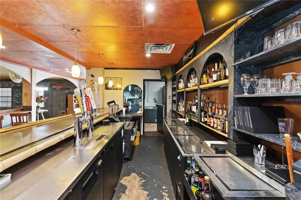 362 W Dearborn Street Englewood FL 34223