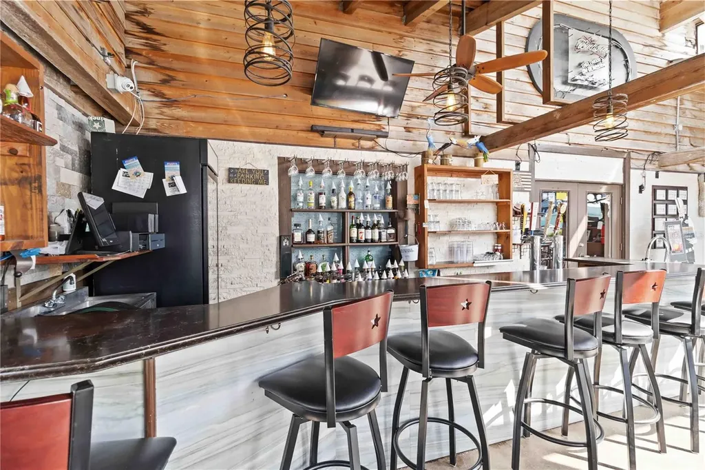 362 W Dearborn Street Englewood FL 34223