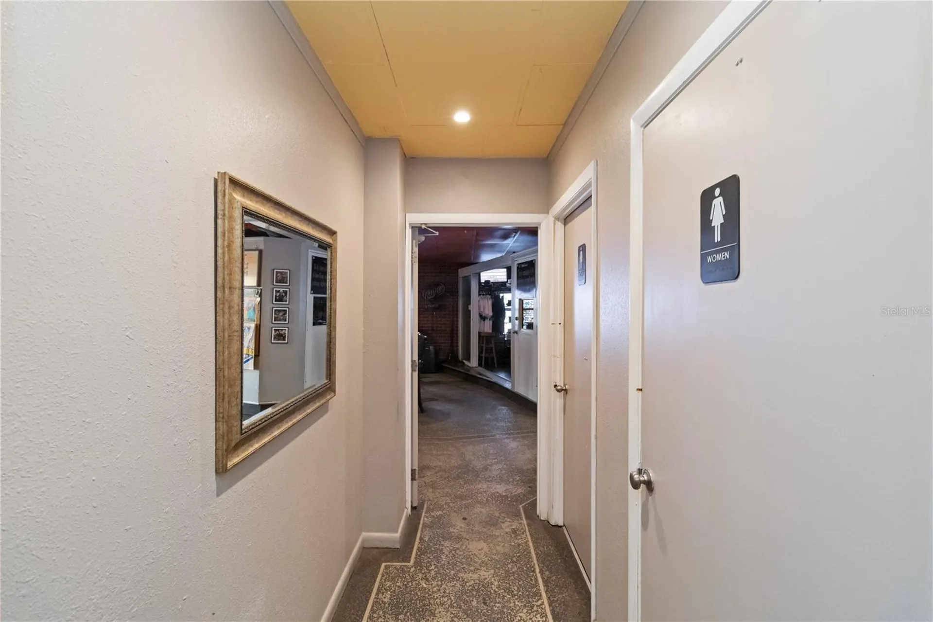 362 W Dearborn Street Englewood FL 34223
