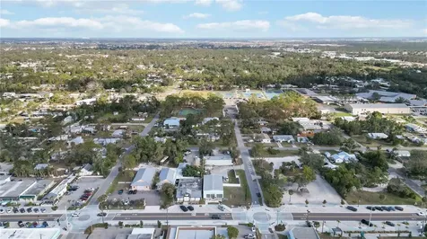 362 W Dearborn Street Englewood FL 34223
