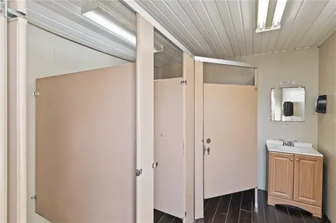 362 W Dearborn Street Englewood FL 34223