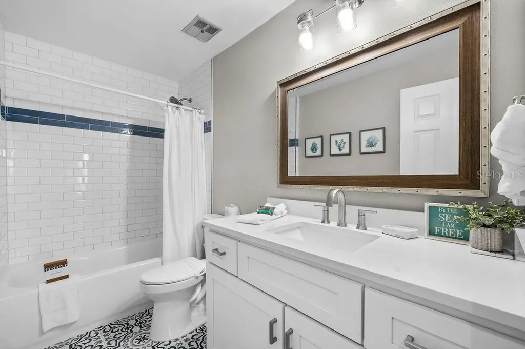 785 Jacaranda Road Anna Maria FL 34216