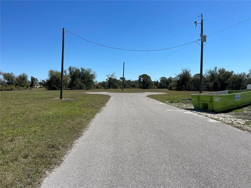 3 Bail Court Placida FL 33946