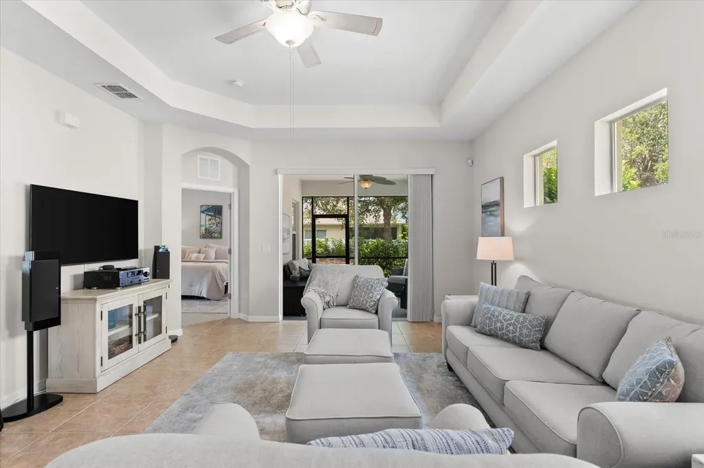 4954 Newport News Circle Lakewood Ranch FL 34211