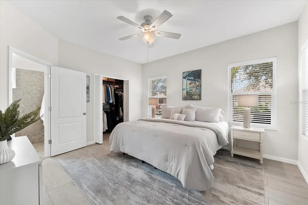 4954 Newport News Circle Lakewood Ranch FL 34211
