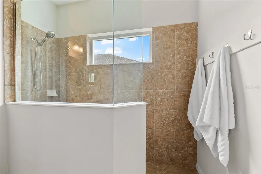 4954 Newport News Circle Lakewood Ranch FL 34211
