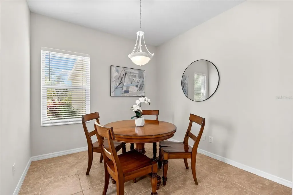4954 Newport News Circle Lakewood Ranch FL 34211