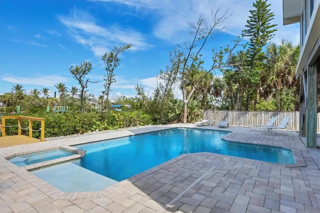 50 Tarpon Way Placida FL 33946