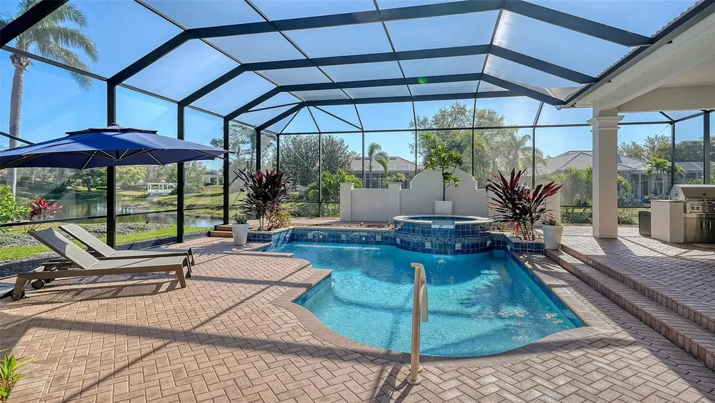 7340 Barclay Court University Park FL 34201