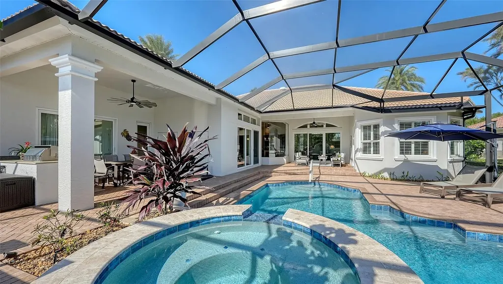 7340 Barclay Court University Park FL 34201