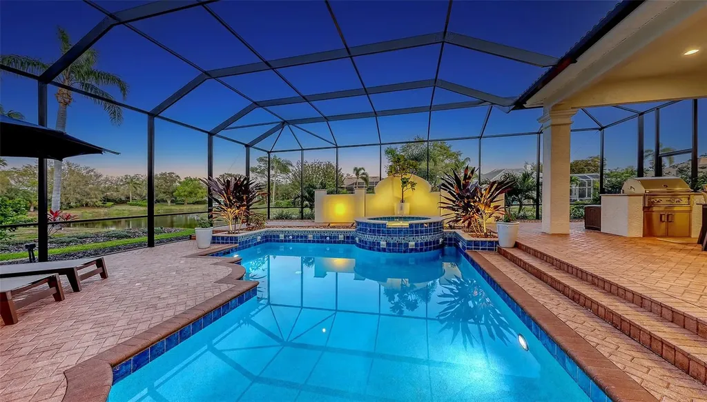7340 Barclay Court University Park FL 34201