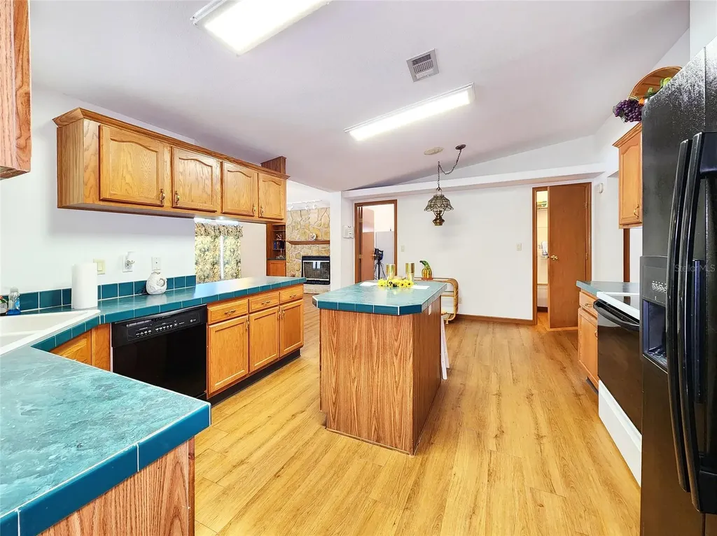 3550 Coats Road Zephyrhills FL 33541