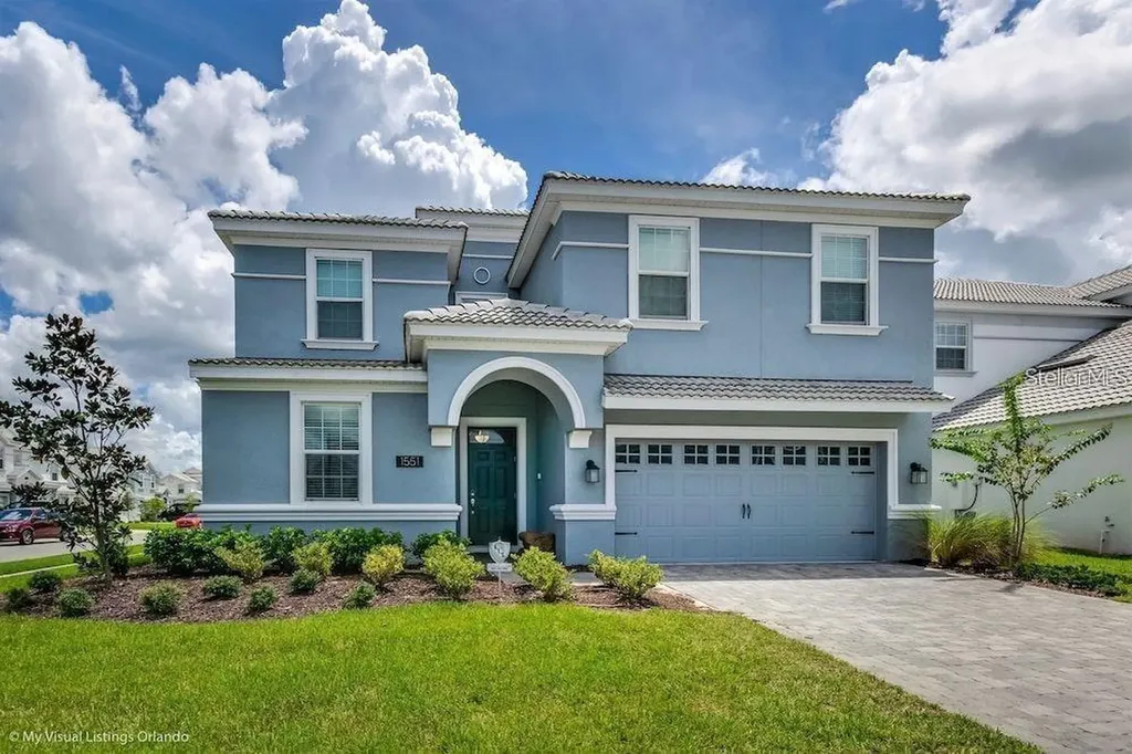 1551 Observer Lane Davenport FL 33896