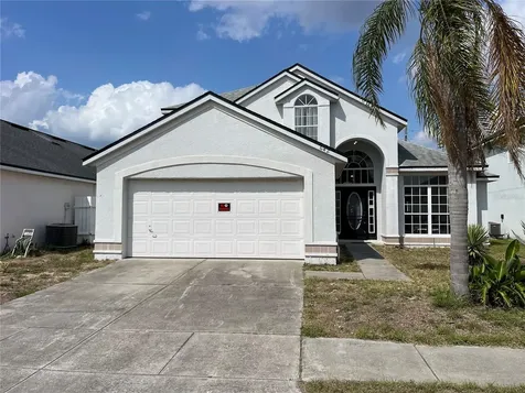 642 Riggs Circle Davenport FL 33897
