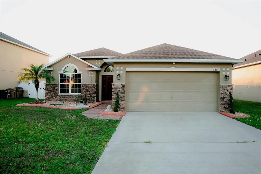 2224 Paria Lane Kissimmee FL 34758