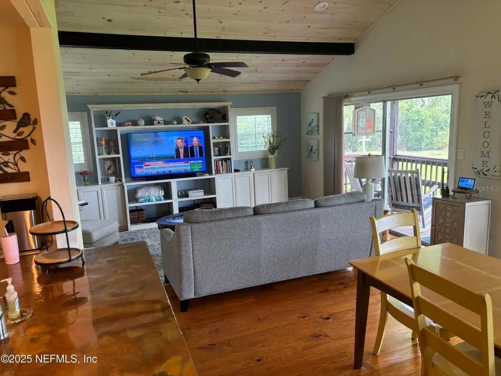 6001 Bird Island Drive Lady Lake FL 32159