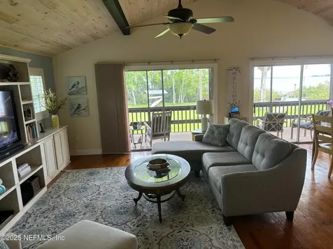 6001 Bird Island Drive Lady Lake FL 32159