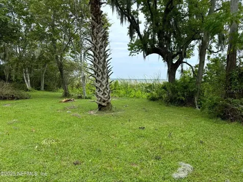 6001 Bird Island Drive Lady Lake FL 32159