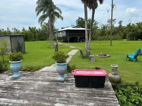 6001 Bird Island Drive Lady Lake FL 32159