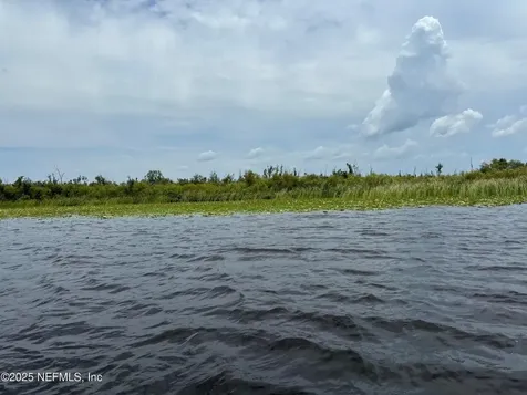 6001 Bird Island Drive Lady Lake FL 32159