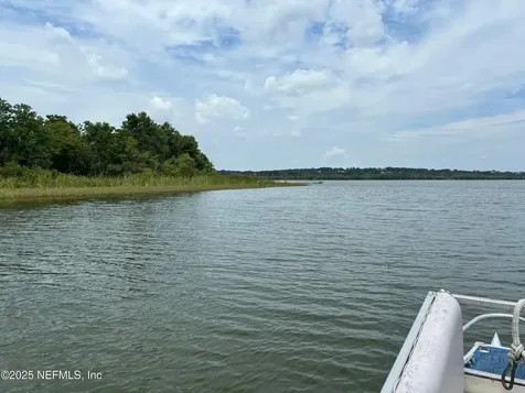 6001 Bird Island Drive Lady Lake FL 32159